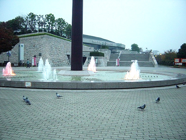 大阪城ホール前噴水